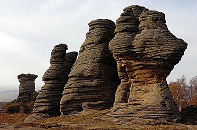 《如龙7外传：无名之龙》片头影像公布 11月9日发售